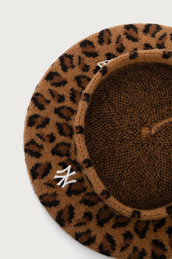 Берет вовняний New Era LEOPARD колір коричневий фото 3