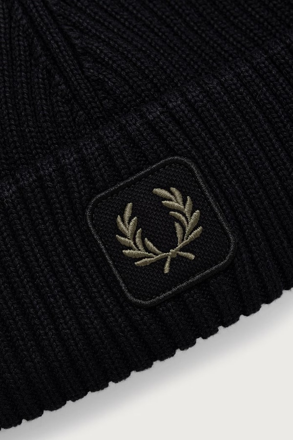 Шапка хлопковая Fred Perry цвет черный фото 2