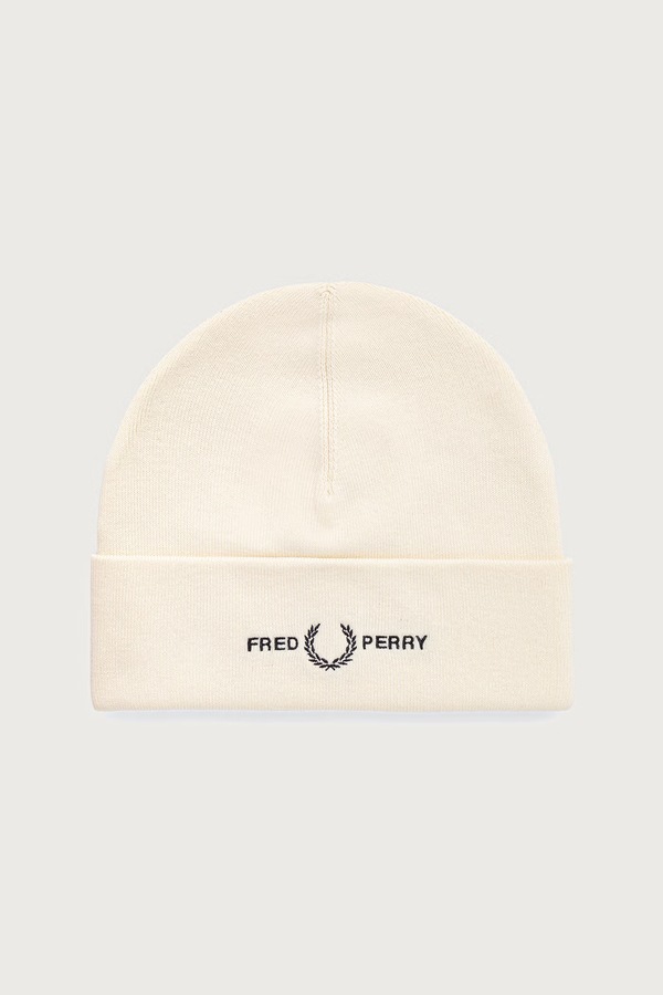 Шапка beanie с хлопком Fred Perry цвет бежевый