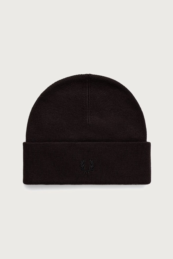 Шапка beanie з вовною Fred Perry колір коричневий