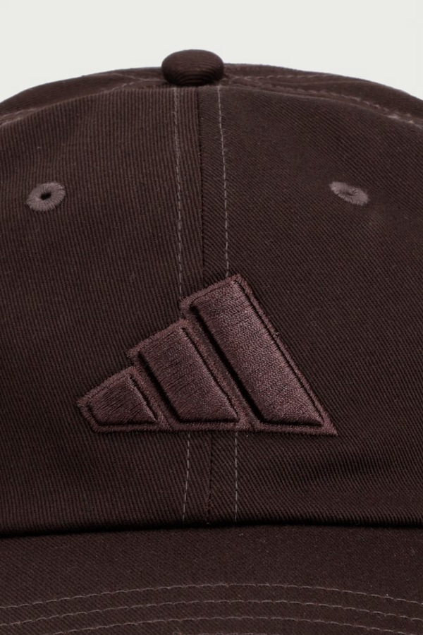 Бейсболка бавовняна adidas колір коричневий