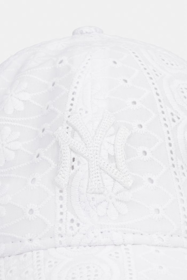 Кепка бавовняна New Era BRODERIE 920 NYY колір білий