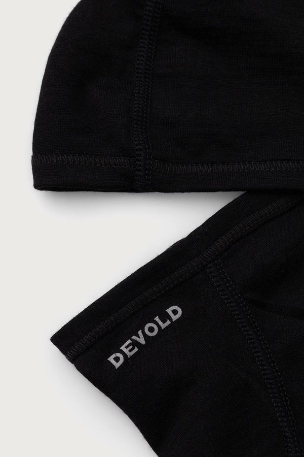 Підшоломник із мериносової вовни Devold Breeze Merino колір чорний фото 2