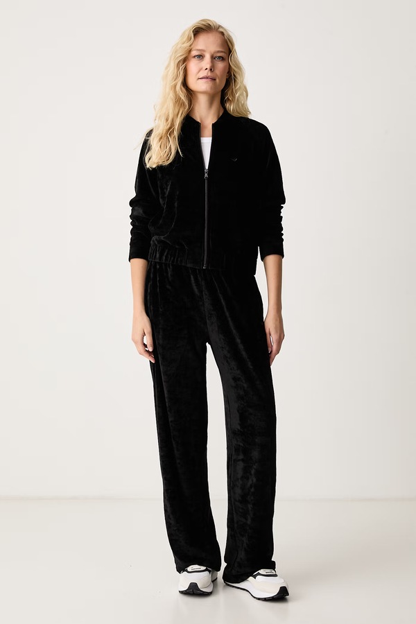 Комплект loungwear жіночий велюровий Emporio Armani Underwear колір чорний