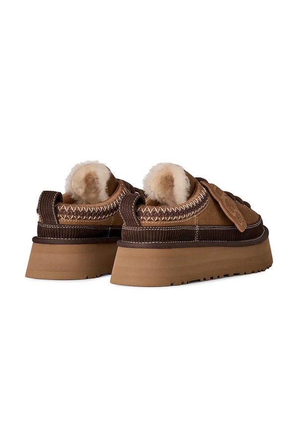 Капці жіночі замшеві UGG W Heritage Lace-Up Slipper колір коричневий фото 3