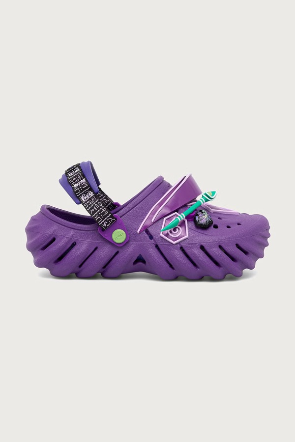 Шльопанці Crocs Yugioh Dark Magician Clog колір фіолетовий фото 2