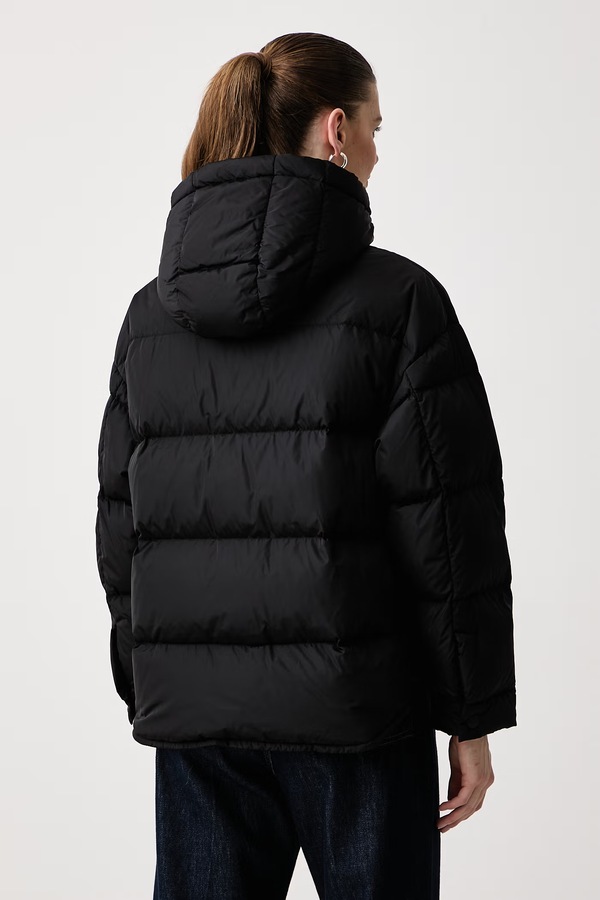 Пухова куртка жіноча Weekend Max Mara WKDLUSSO колір чорний фото 3