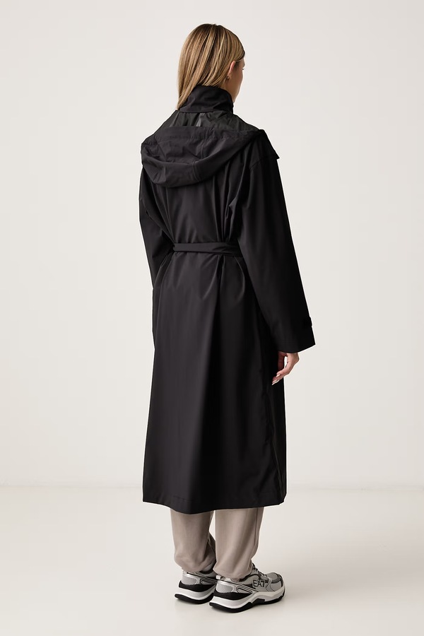 Куртка 3-в-1 жіноча EA7 Emporio Armani колір чорний фото 3