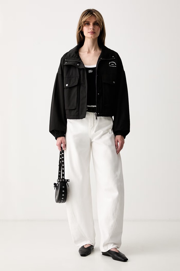 Короткая куртка женская Karl Lagerfeld цвет черный