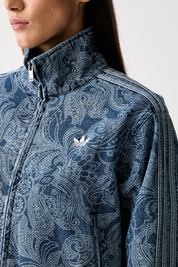 Демісезонна куртка жіноча джинсова adidas Originals Liberty колір блакитний фото 4