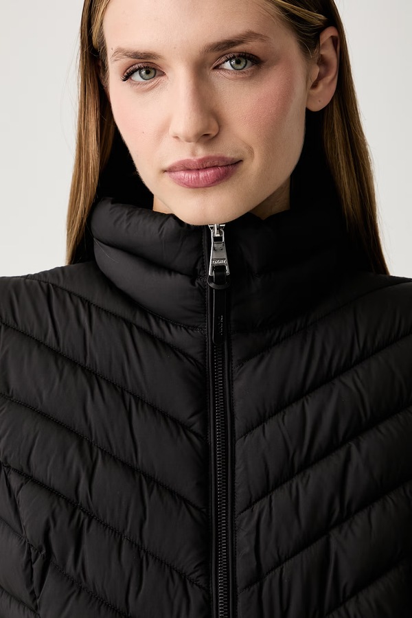 Безрукавка жіноча DKNY колір чорний фото 4