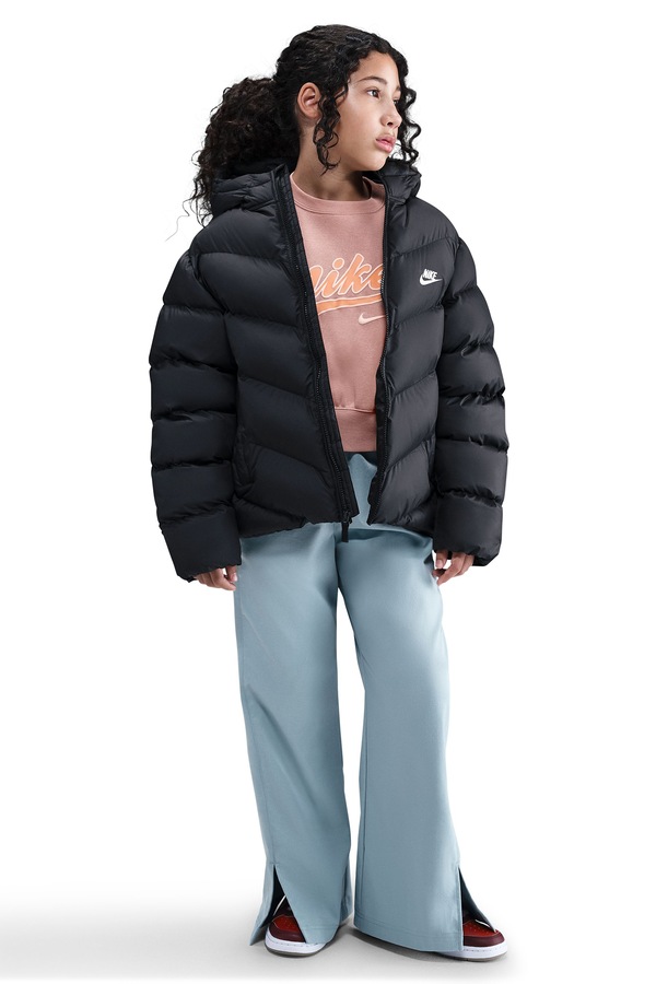 Стьобана куртка дитяча Nike Sportswear All Day Play колір чорний фото 2
