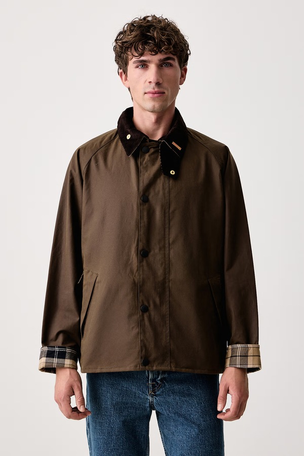 Демісезонна куртка чоловіча Barbour колір коричневий