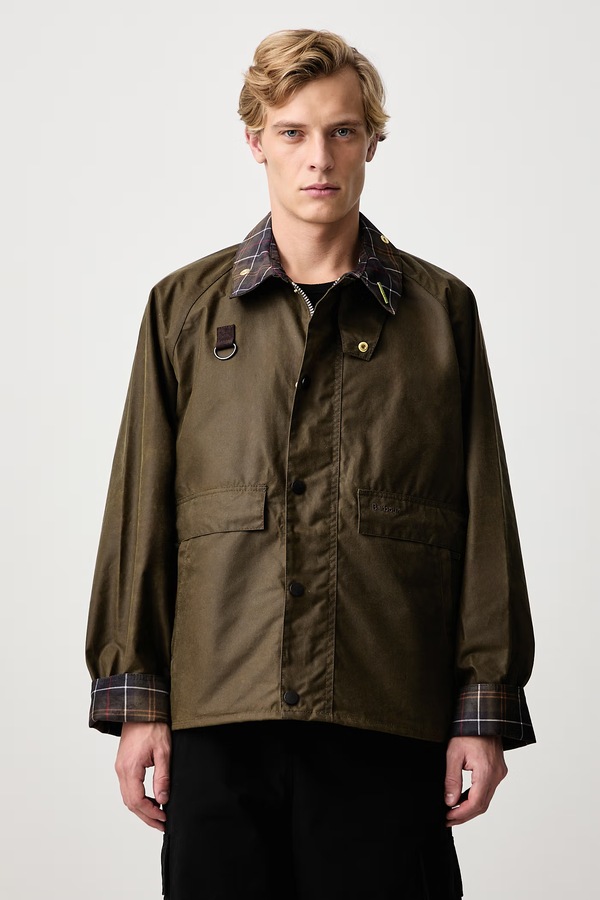 Демісезонна куртка чоловіча Barbour колір зелений