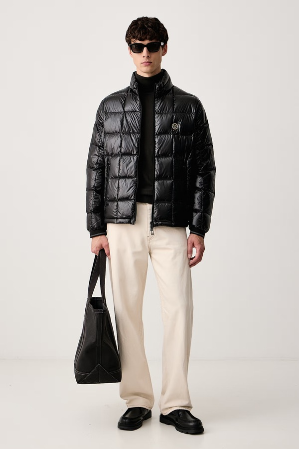 Пухова куртка чоловіча Armani Exchange колір чорний