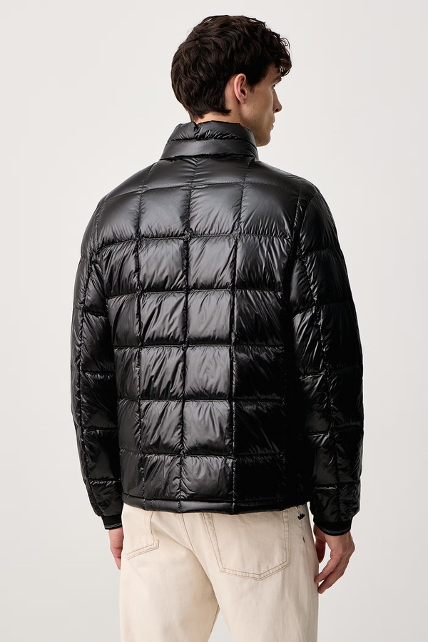 Пухова куртка чоловіча Armani Exchange колір чорний фото 2