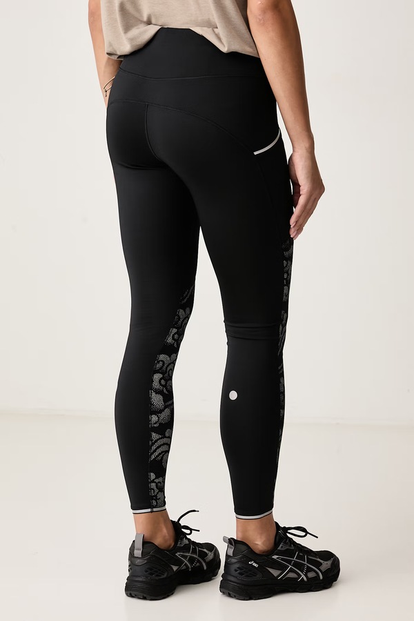 Спортивні легінси жіночі Asics ROAD LITE-SHOW TIGHT колір чорний фото 2