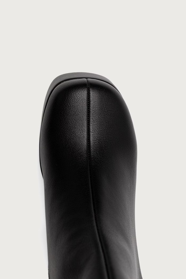 Ботильйони на каблуку жіночі Koi Footwear Resonance Platform колір чорний фото 4