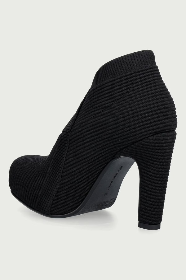 Ботильйони жіночі United Nude Fold Hi II колір чорний фото 2