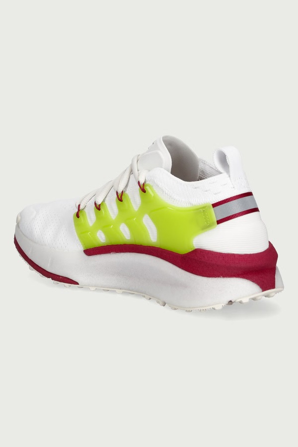 Phantom X кросівки жіночі Under Armour колір білий фото 3