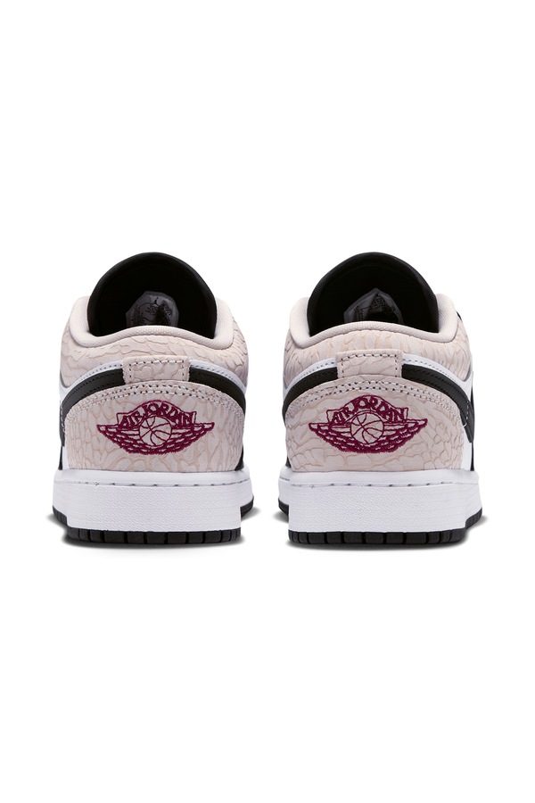 Air Jordan 1 Low SE кросівки дитячі шкіряні колір чорний фото 3