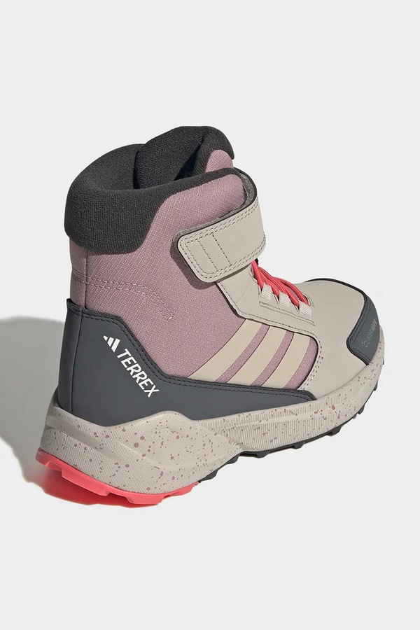 Снігові чоботи дитячі adidas TERREX TERREX TRAILMAKER 2 колір фіолетовий фото 3