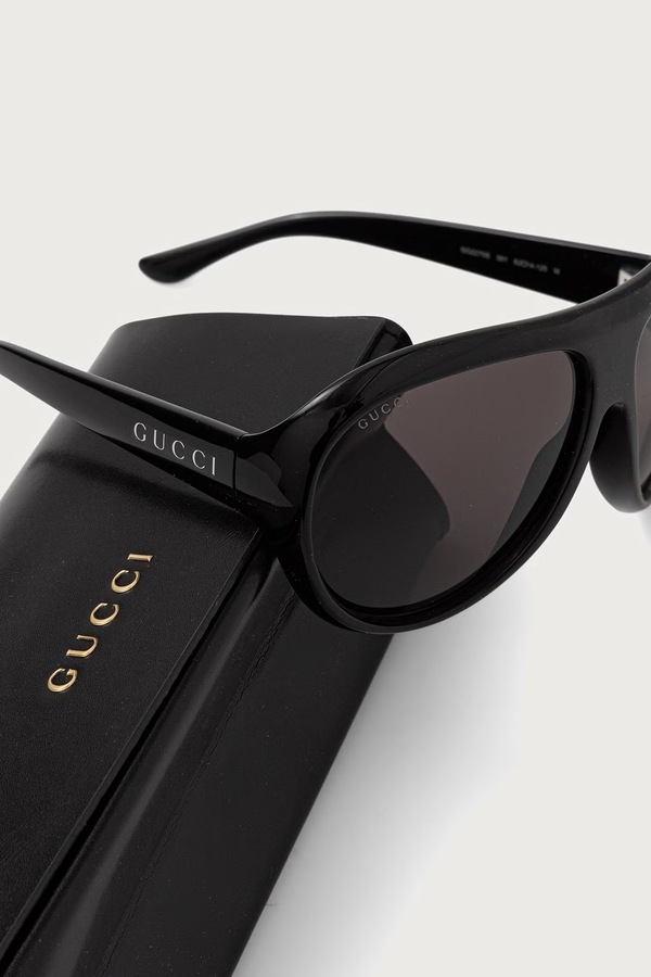 Сонцезахисні окуляри авіатори жіночі Gucci колір чорний фото 3
