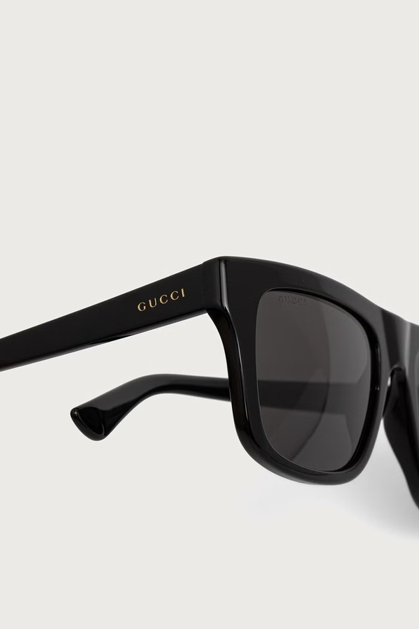 Сонцезахисні окуляри чоловічі Gucci колір чорний фото 3