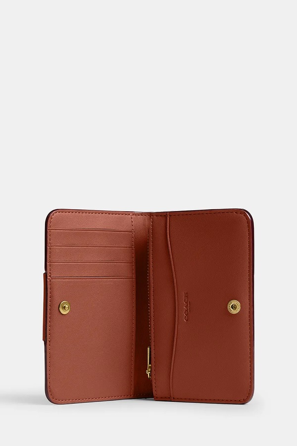 Чохол для карток жіночий Coach колір бежевий фото 3