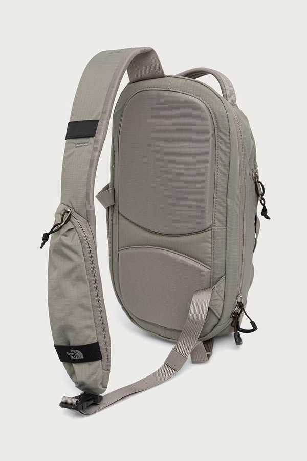 Рюкзак The North Face Borealis Sling 6L колір сірий фото 3