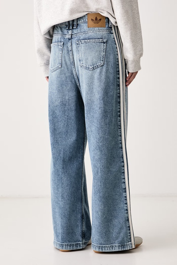 Джинси wide leg жіночі adidas Originals Adilenium Season 6 Baggy Denim колір блакитний фото 3