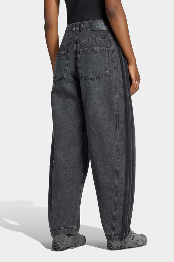 Джинси barrel жіночі adidas Originals Denim Barrel колір чорний