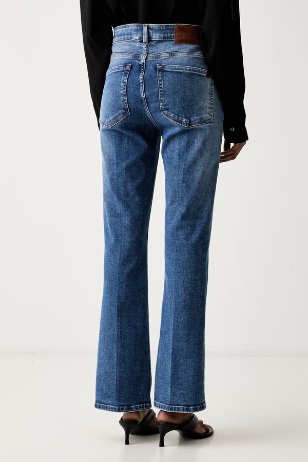 Джинси bootcut жіночі Weekend Max Mara WKDRAPALLO колір блакитний фото 2