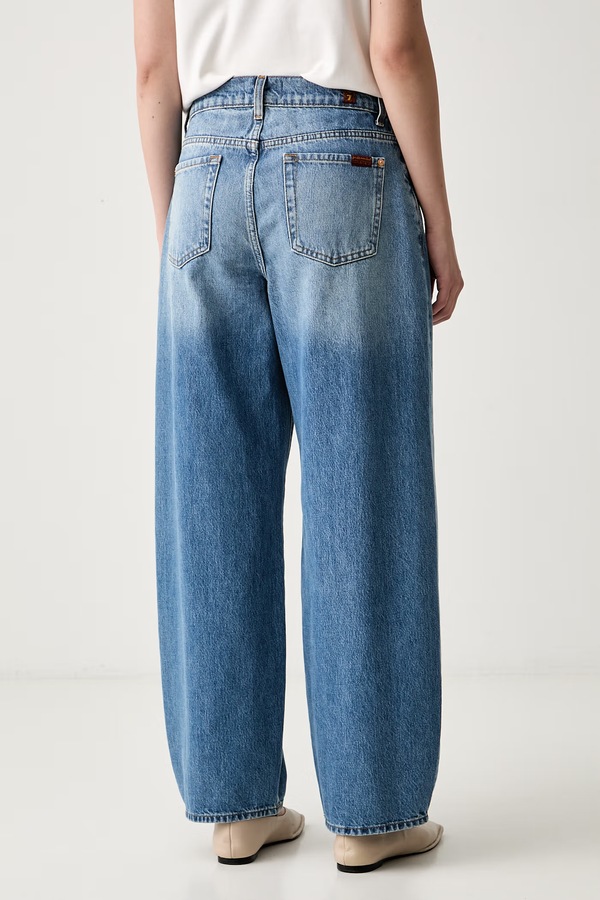 Джинсы relaxed fit женские 7 FOR ALL MANKIND цвет голубой фото 2