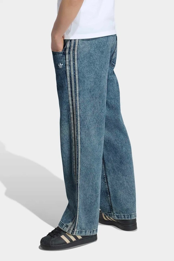 Джинси relaxed fit дитячі adidas Originals колір блакитний фото 2