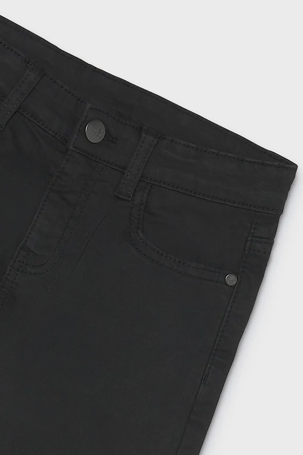 Брюки regular детские хлопковые с эластаном Mayoral slim fit basic цвет черный фото 2