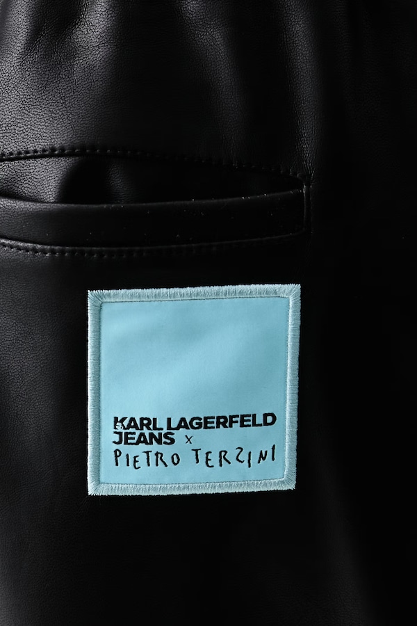 Штани жіночі з імітації шкіри Karl Lagerfeld Jeans x Pietro Terzini колір чорний фото 4
