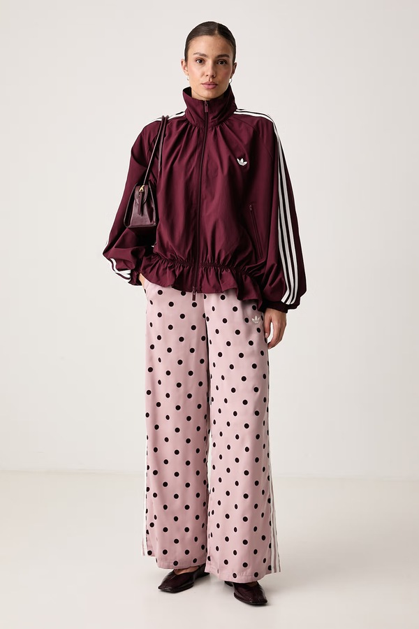 Брюки wide leg женские adidas Originals Wide Leg Polka Dots цвет розовый