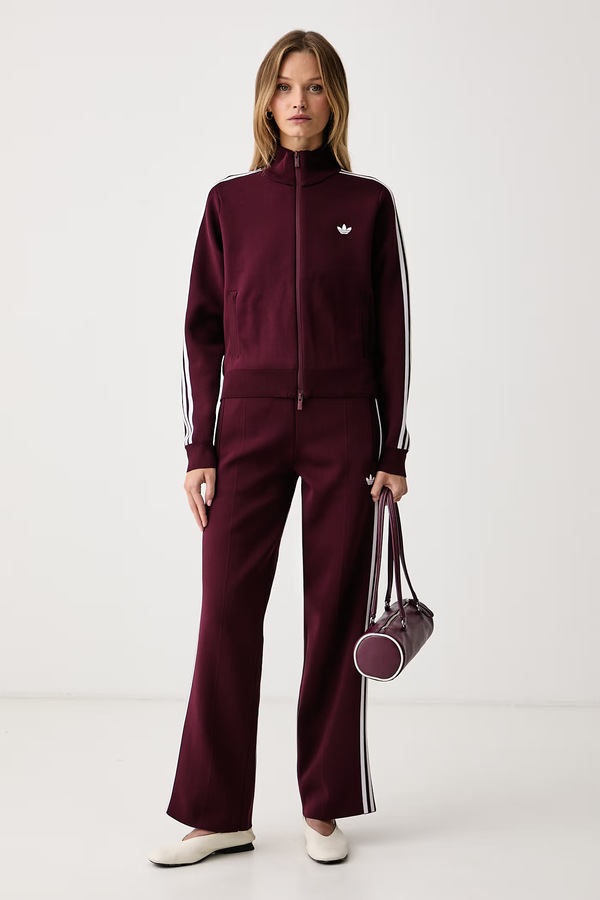 Спортивні штани жіночі adidas Originals Adilenium Season 6 Straight Knit колір бордовий фото 2