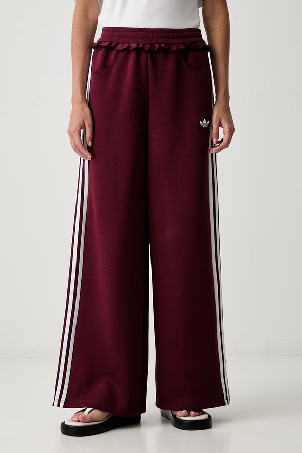 Спортивні штани жіночі adidas Originals Pleated Spacer колір бордовий