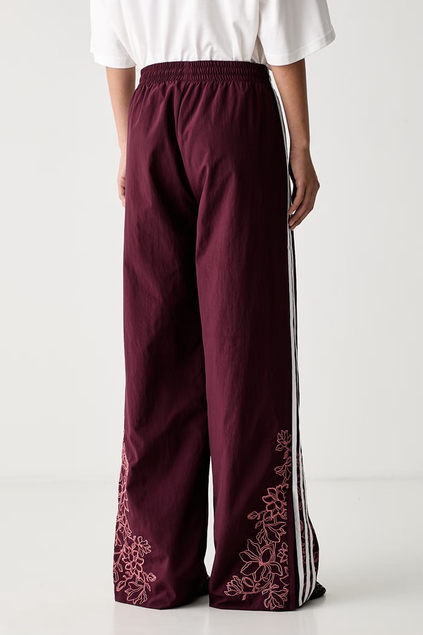 Спортивные брюки женские adidas Originals Floral Firebird цвет бордовый фото 2