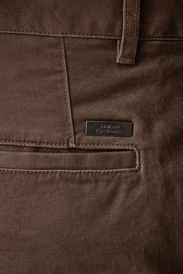 Штани chinos чоловічі бавовняні з еластаном Armani Exchange колір коричневий фото 4