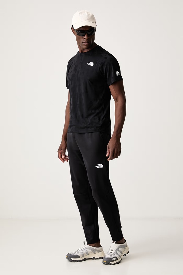 Штани для тренування чоловічі The North Face MOUNTAIN ATHLETICS колір чорний фото 2