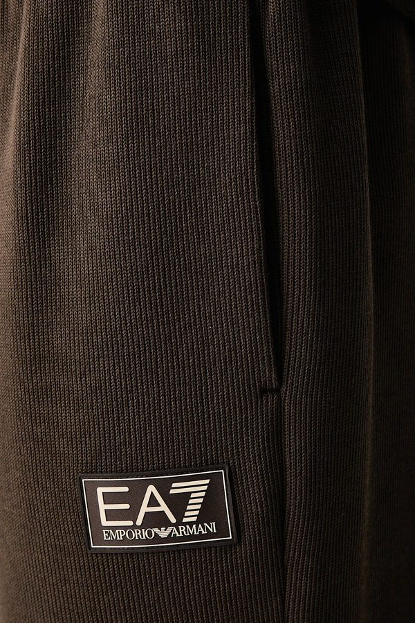 Спортивні штани чоловічі бавовняні EA7 Emporio Armani колір коричневий фото 4