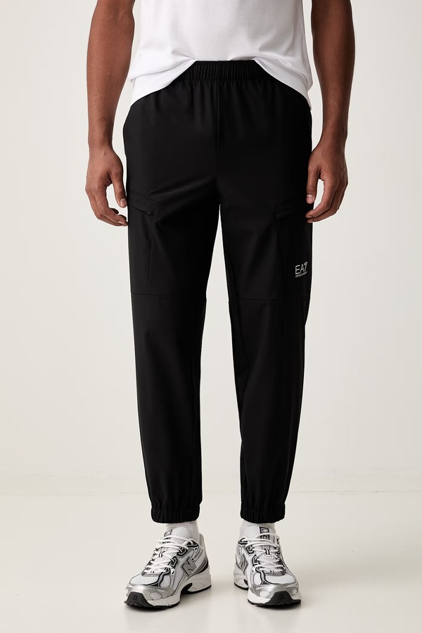 Спортивні штани чоловічі EA7 Emporio Armani колір чорний