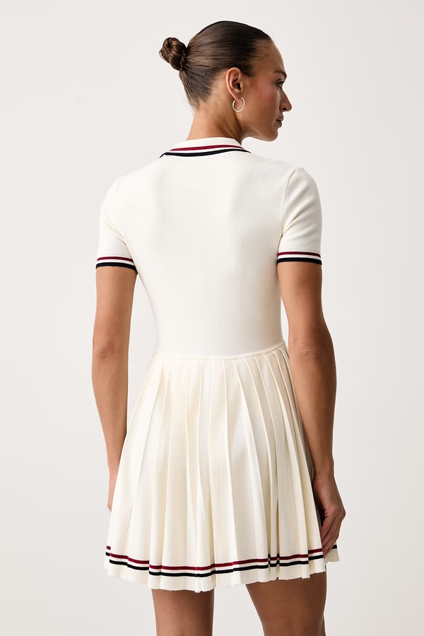 Розкльошена сукня з віскозою Guess MARILYN колір білий фото 3