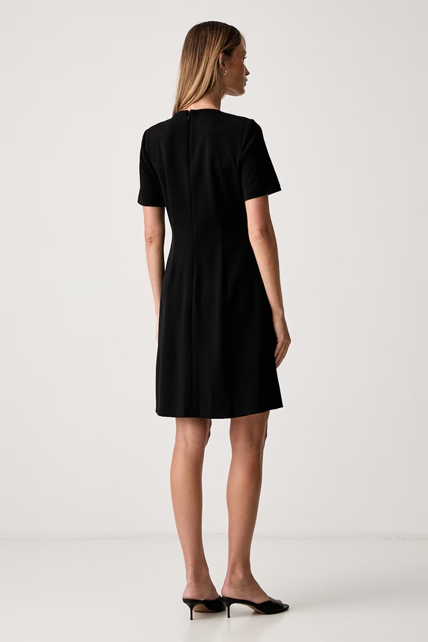 Плісирована сукня DKNY колір чорний фото 2