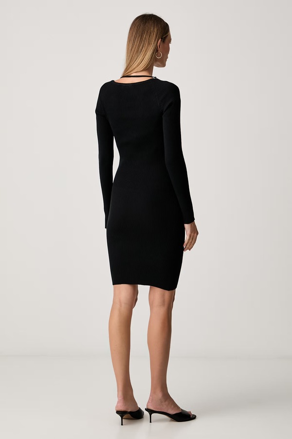 Сукня bodycon з віскозою Guess MEGHAN колір чорний фото 2