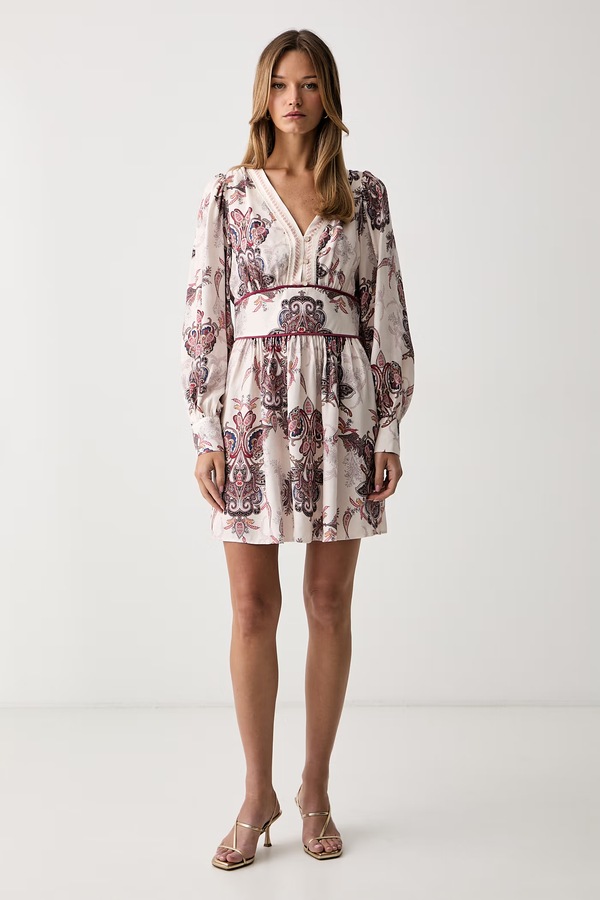 Сукня з віскозою Guess CATHERINE колір бежевий