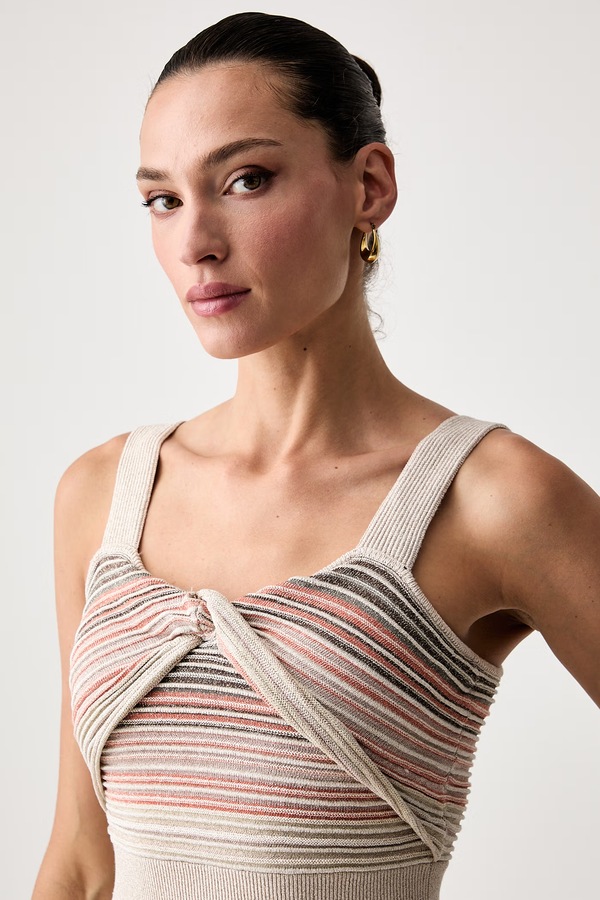 Літня сукня з віскозою Marciano by Guess ROSY колір бежевий фото 4